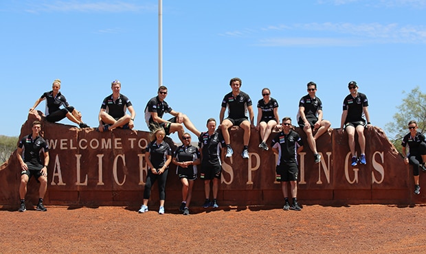 CC.jpg Pies at the 2018 Community Camp in Alice Springs - Collingwood Magpies